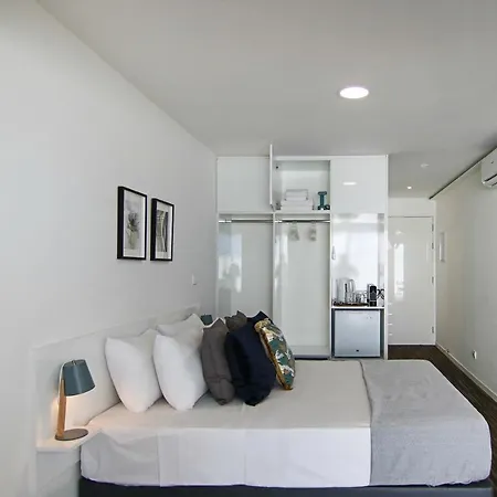 Phaedrus Living: Luxury Suite Nicosia 502 Exterior photo
